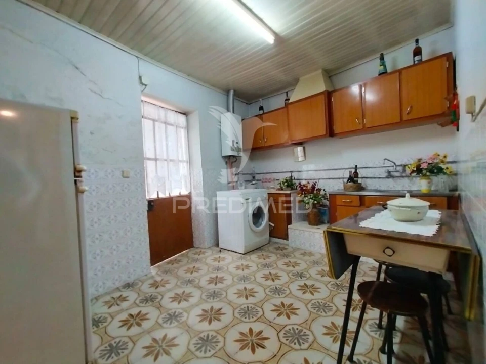 Moradia T2 para Venda em Alcanede Foto 8