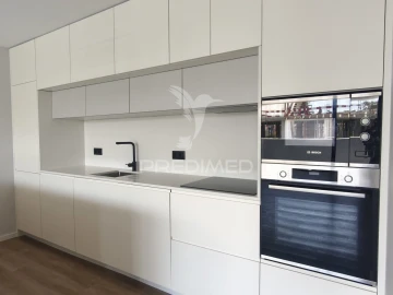 Apartamento T3 para Venda em Esgueira