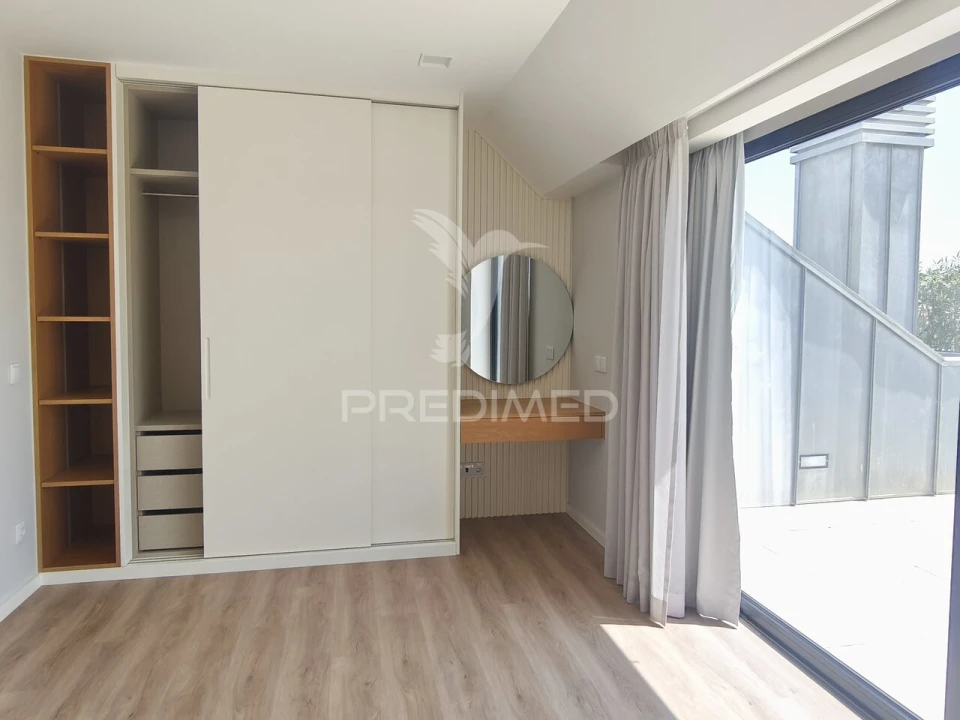 Apartamento T3 para Venda em Esgueira Foto 3
