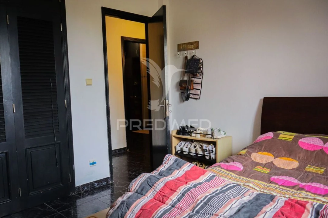 Moradia T5 para Venda em Madalena Foto 25