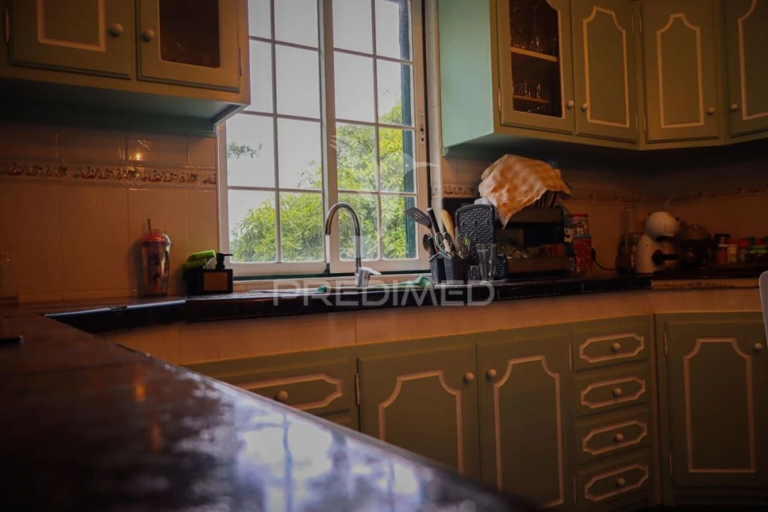 Moradia T5 para Venda em Madalena Foto 6