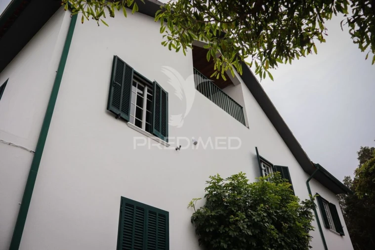 Moradia T5 para Venda em Madalena Foto 35