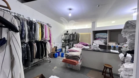 Loja para Trespasse em Aldão