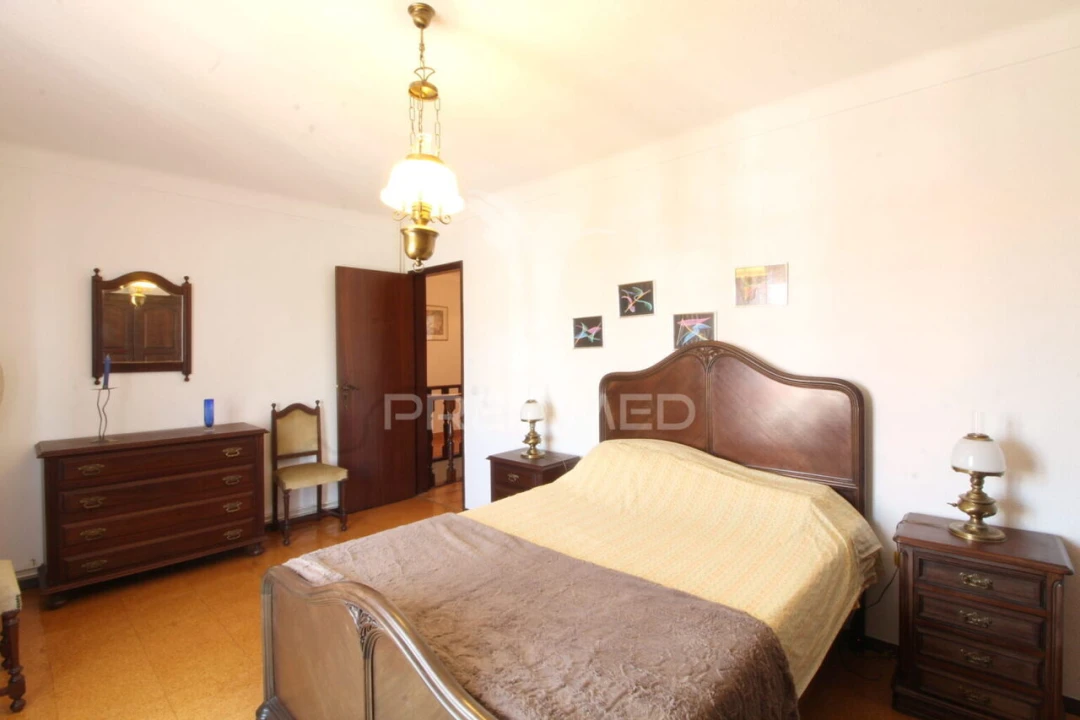 Moradia T4 para Venda em Muge Foto 22