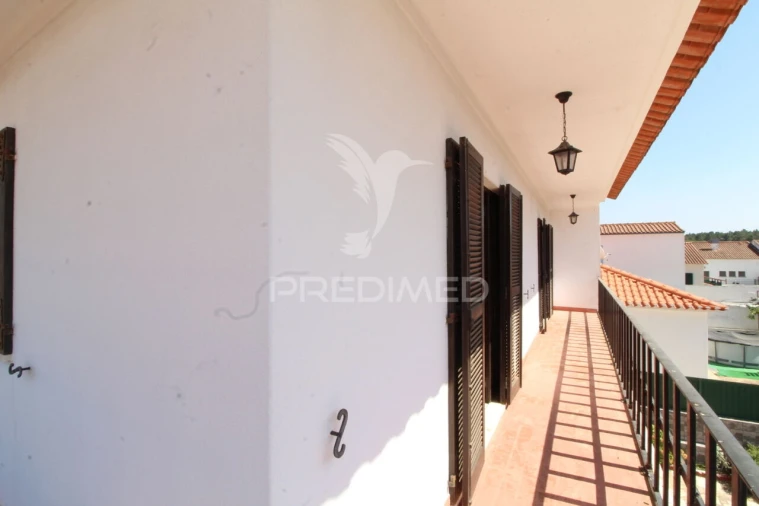 Moradia T4 para Venda em Muge Foto 27