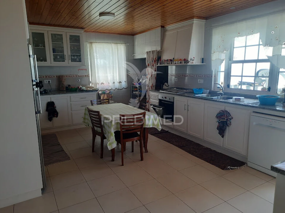 Moradia T5 para Venda em Ribeira Seca Foto 3