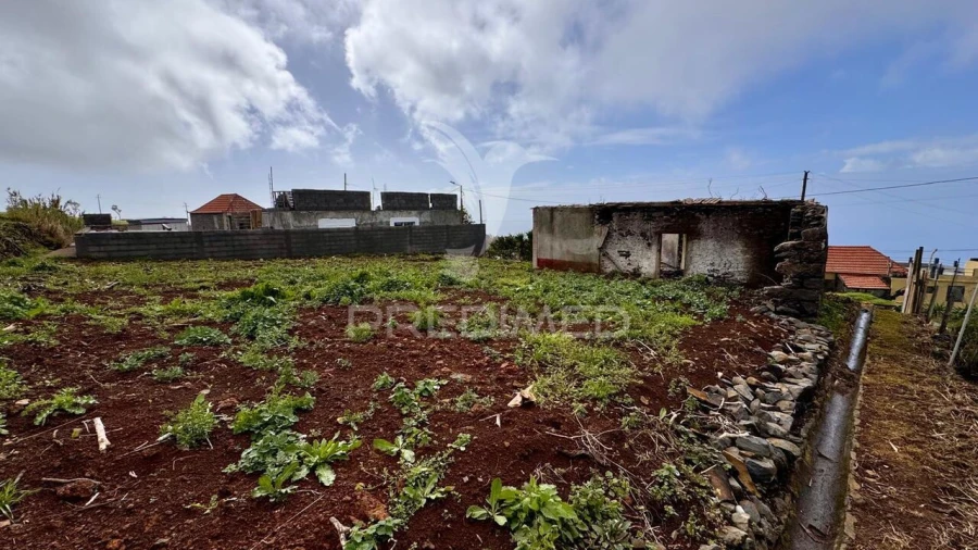 Moradia T3 para Venda em Ponta do Pargo Foto 11