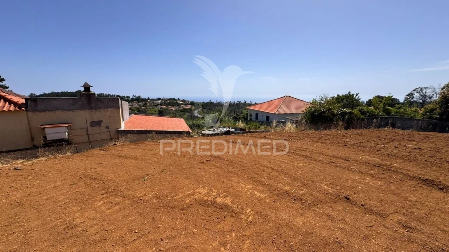 Moradia T4 para Venda em Prazeres Foto 16