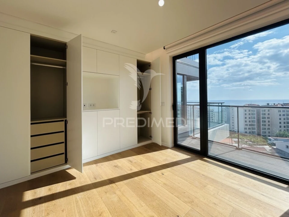 Apartamento T2 para Venda em São Martinho Foto 8