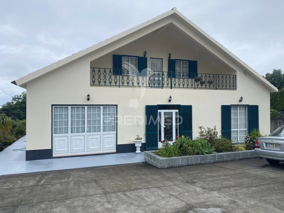 Moradia T3 para Venda em Urzelina (São Mateus) Foto 2