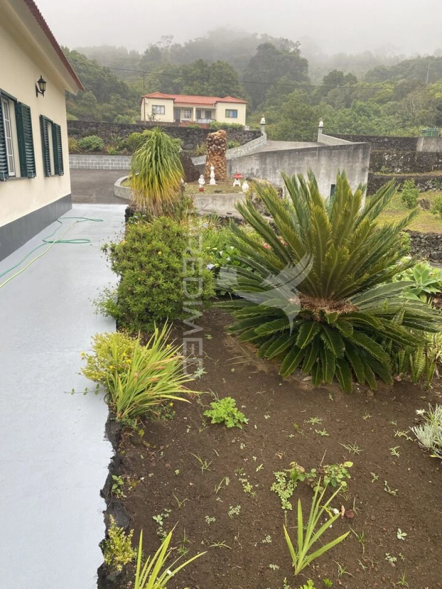 Moradia T3 para Venda em Urzelina (São Mateus) Foto 34