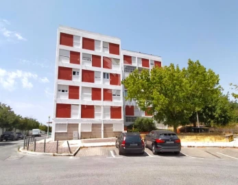 Apartamento T4 para Venda em Alvalade
