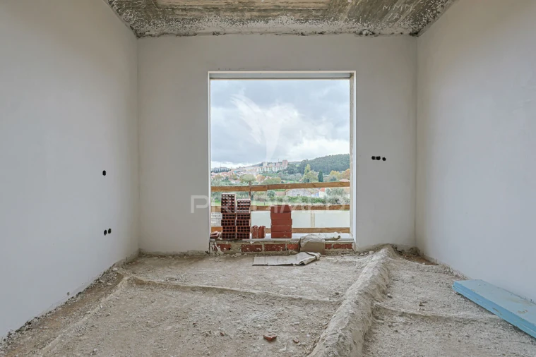 Moradia T5 para Venda em Loures Foto 32