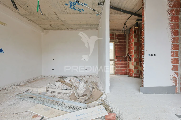 Moradia T5 para Venda em Loures Foto 30