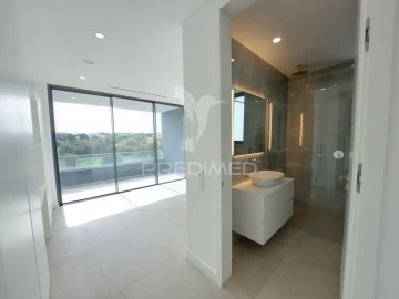 Moradia T4 para Venda em Lagos (São Sebastião e Santa Maria)