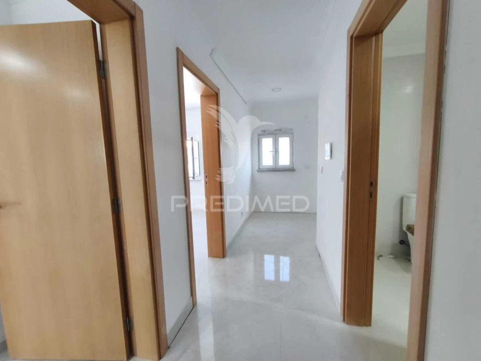 Moradia T5 para Venda em Amora Foto 11