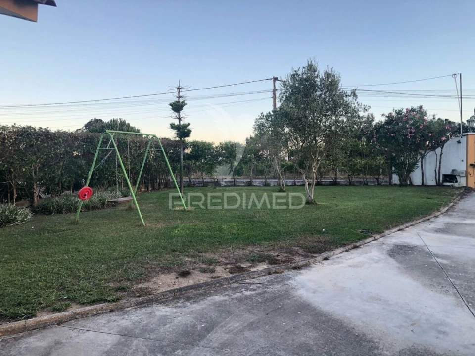 Quinta T4 para Venda em Vale de Santarem Foto 18