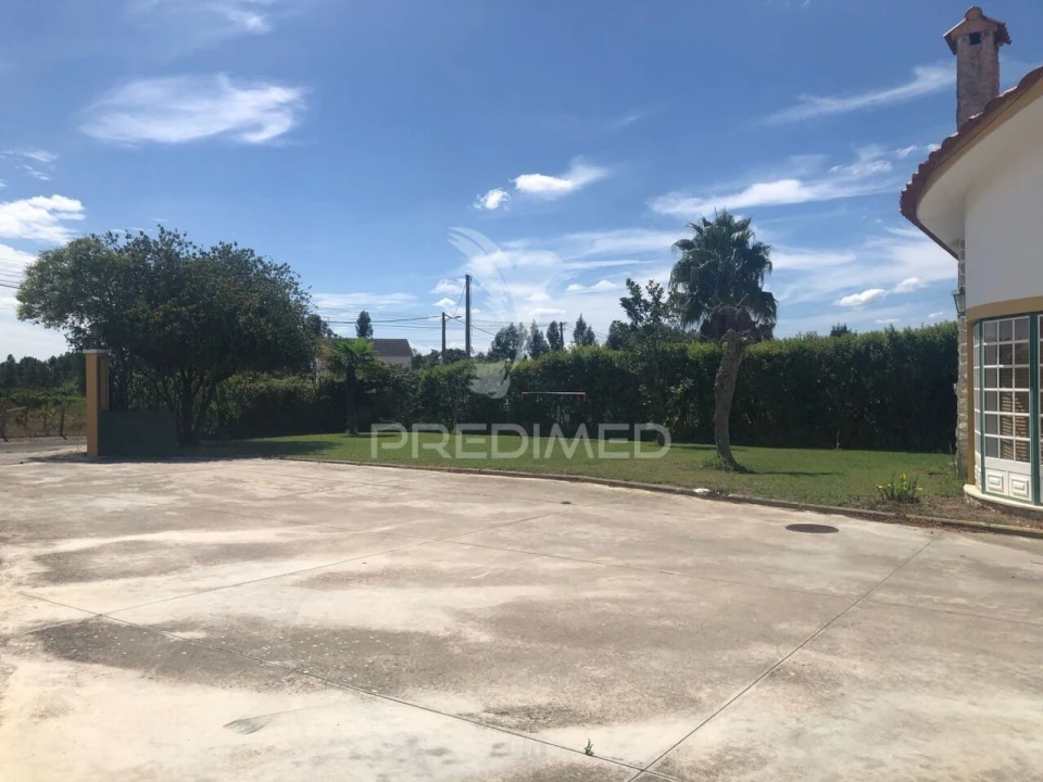 Quinta T4 para Venda em Vale de Santarem Foto 13