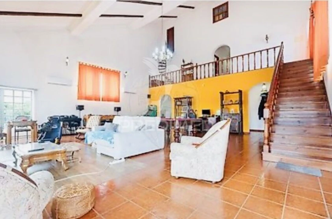 Quinta T4 para Venda em Vale de Santarem Foto 31