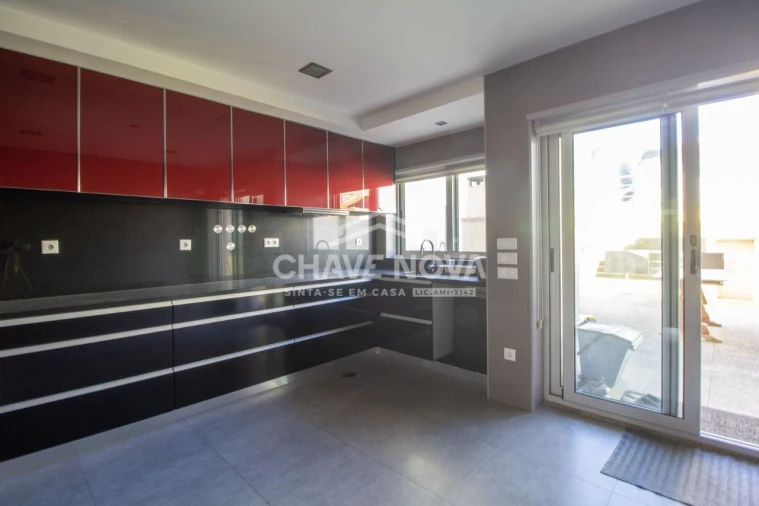 Moradia T4 para Venda em Aguçadoura e Navais Foto 8
