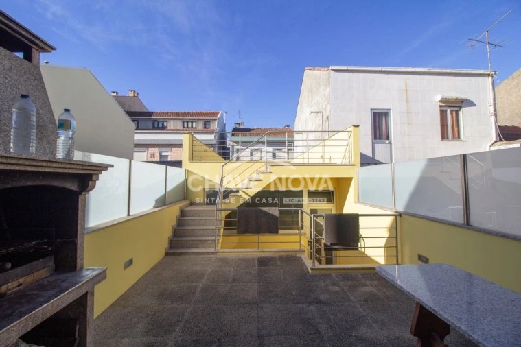 Moradia T4 para Venda em Aguçadoura e Navais Foto 11