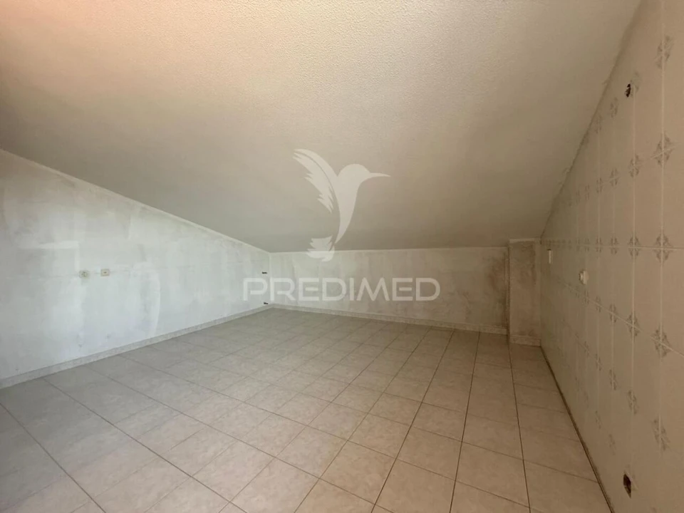 Moradia T6 para Venda em Fatima Foto 30