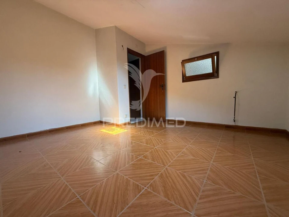 Moradia T6 para Venda em Fatima Foto 32