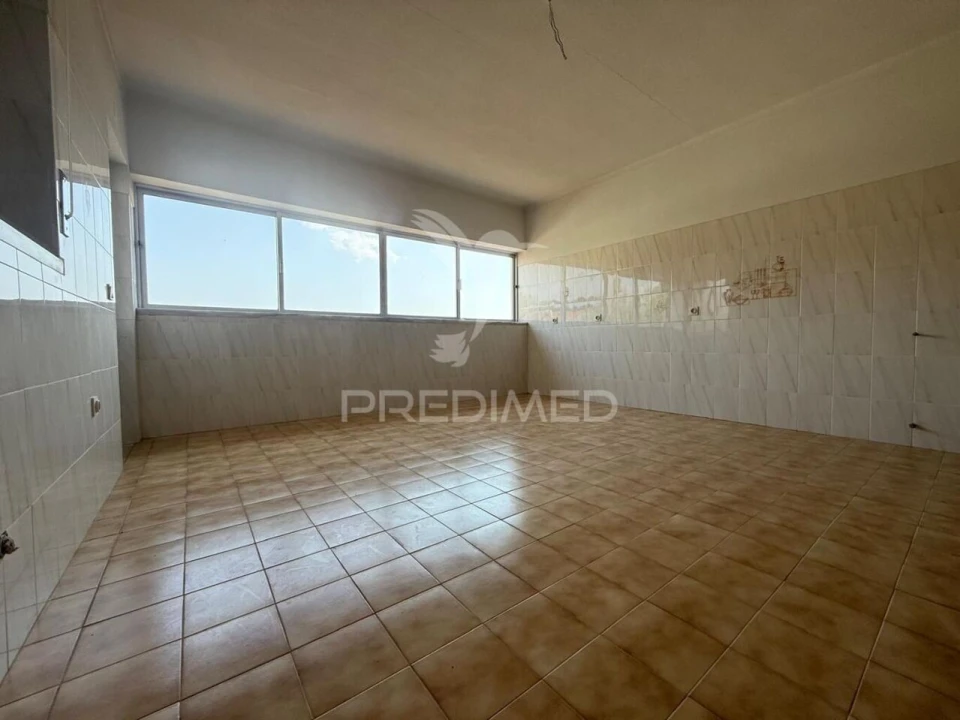 Moradia T6 para Venda em Fatima Foto 17