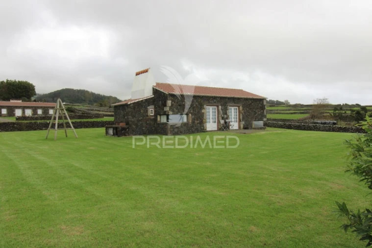 Quinta T6 para Venda em Santa Barbara Foto 28