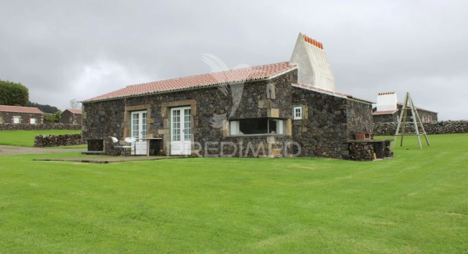 Quinta T6 para Venda em Santa Barbara Foto 25