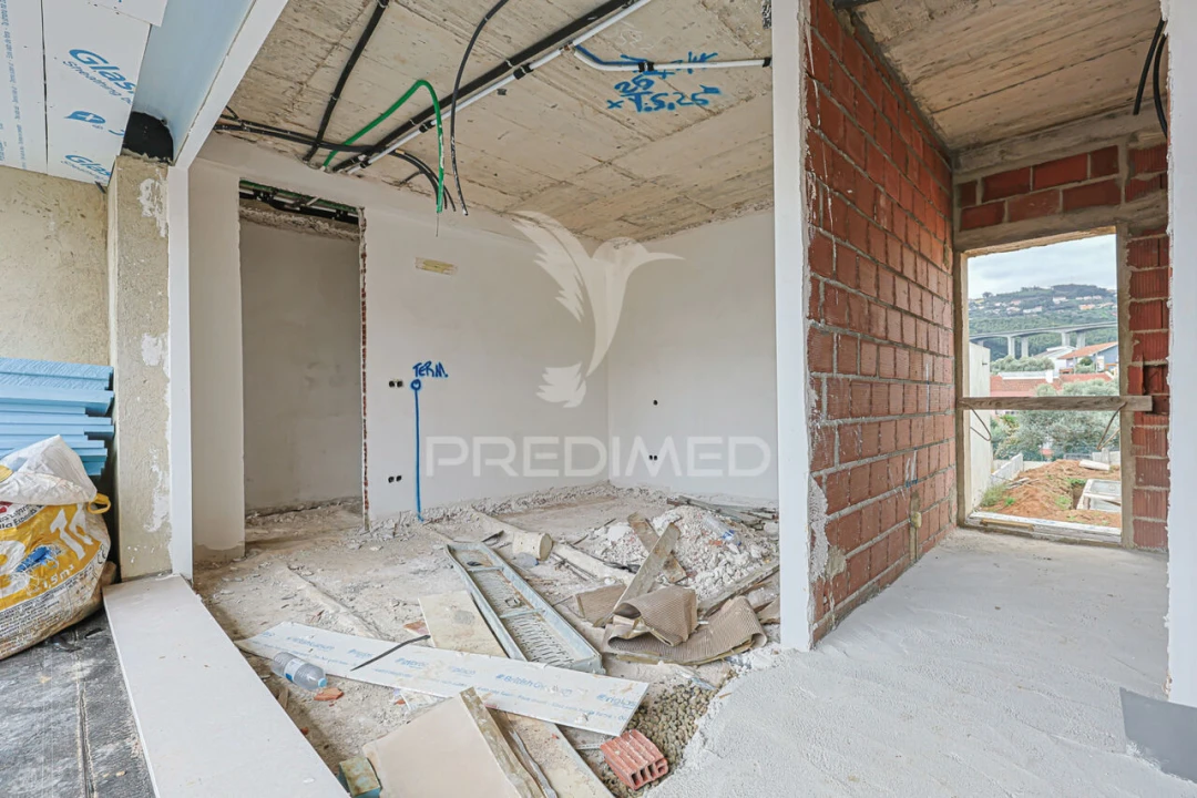 Moradia T5 para Venda em Loures Foto 31