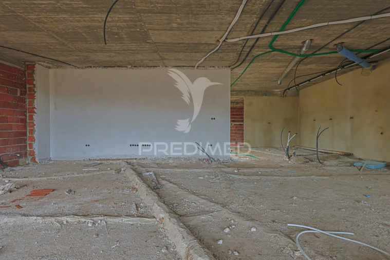 Moradia T5 para Venda em Loures Foto 18