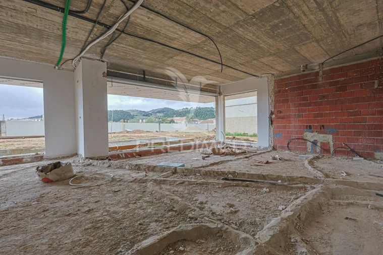 Moradia T5 para Venda em Loures Foto 16