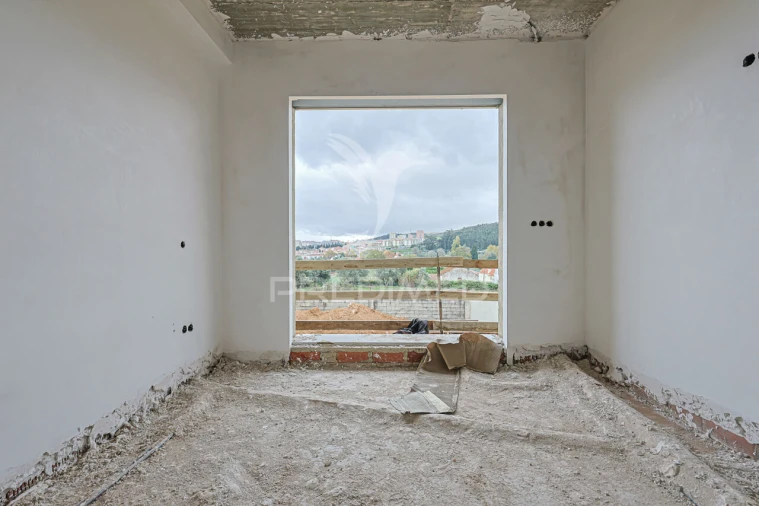 Moradia T5 para Venda em Loures Foto 26