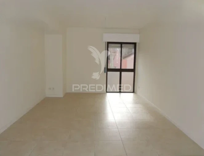 Apartamento T2 para Venda em Algueirão-Mem Martins Foto 25