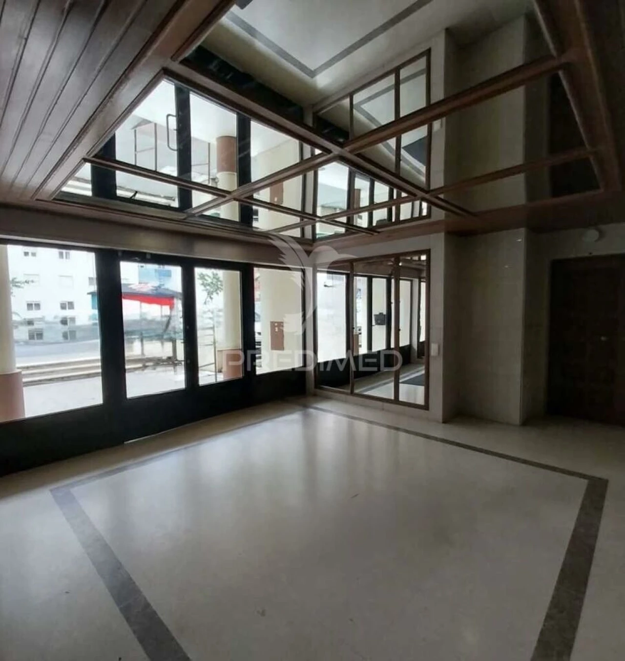 Apartamento T2 para Venda em Algueirão-Mem Martins Foto 5