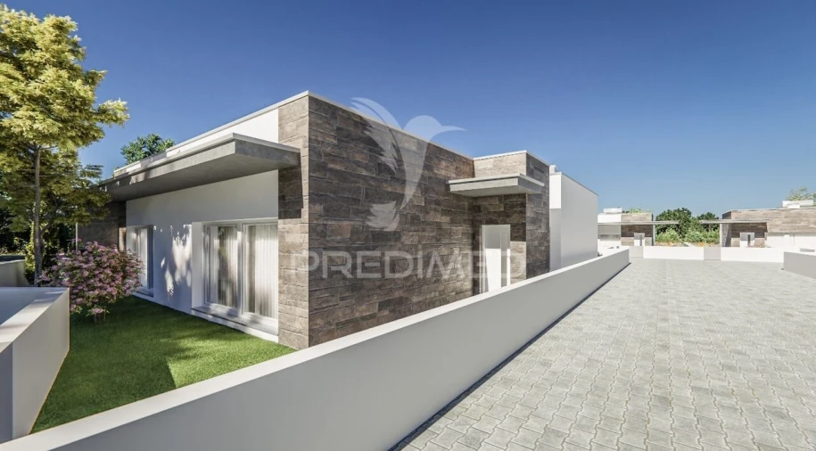 Moradia T4 para Venda em Leiria, Pousos, Barreira e Cortes Foto 3