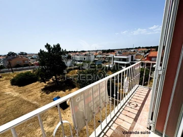 Moradia T5 para Venda em Amora