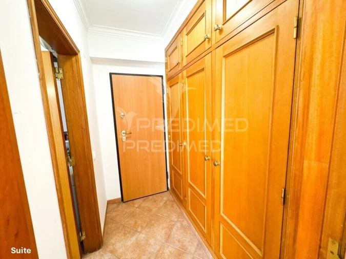 Moradia T5 para Venda em Amora Foto 17