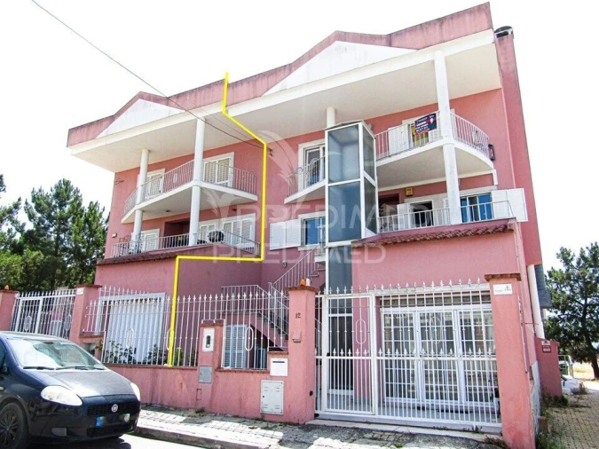 Moradia T5 para Venda em Amora Foto 2