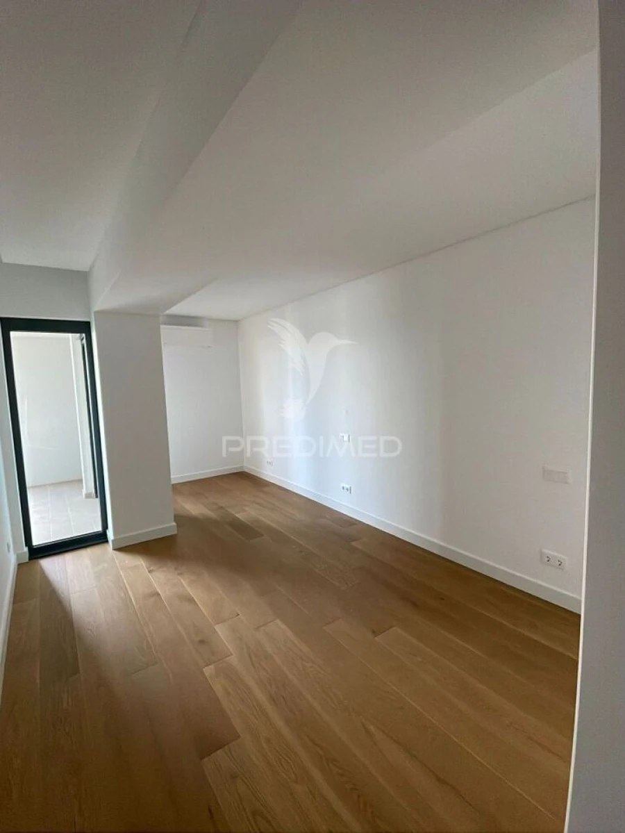 Apartamento T3 para Venda em São Martinho Foto 6