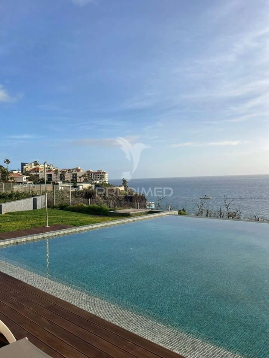 Apartamento T3 para Venda em São Martinho Foto 26