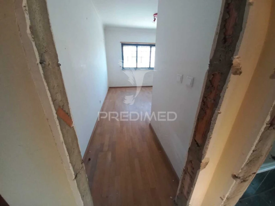 Moradia T3 para Venda em Santo Isidoro Foto 14