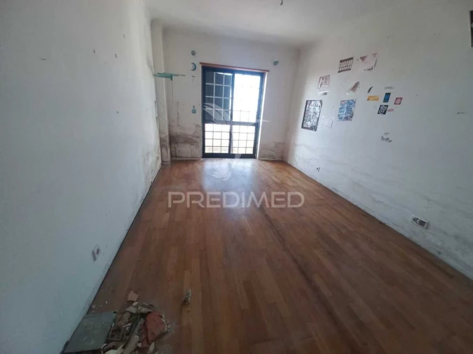 Moradia T3 para Venda em Santo Isidoro Foto 12