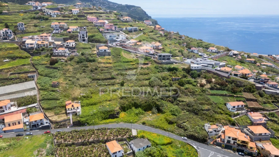 Terreno para Venda em Ribeira Brava Foto 12