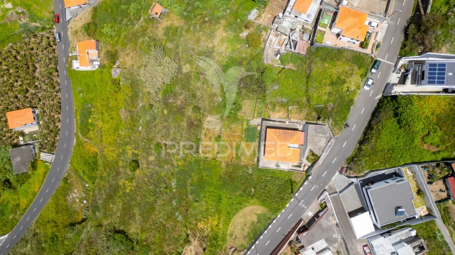 Terreno para Venda em Ribeira Brava Foto 17