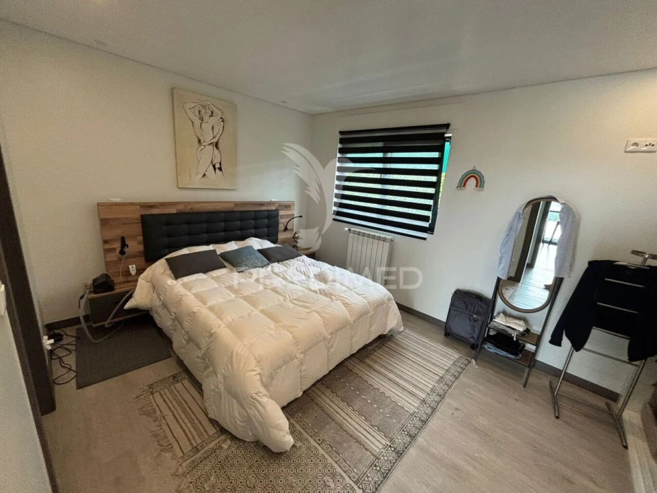 Moradia T2 para Venda em Posto Santo Foto 18