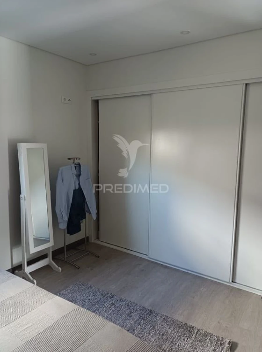 Moradia T2 para Venda em Posto Santo Foto 9