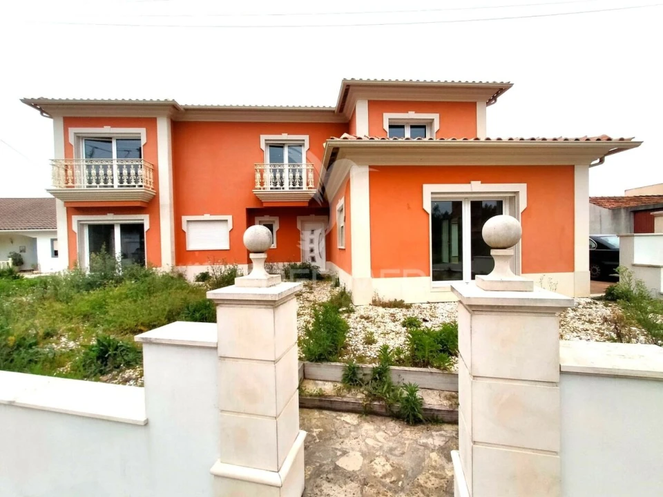 Moradia T6 para Venda em Bidoeira de Cima Foto 19