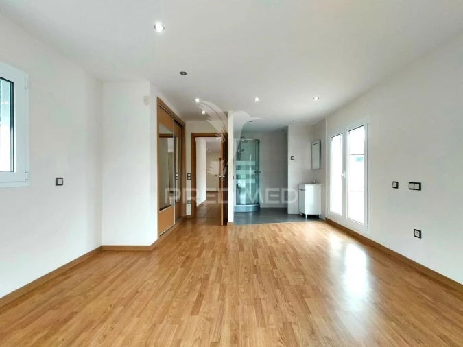 Moradia T6 para Venda em Bidoeira de Cima Foto 28